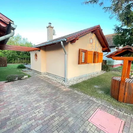 Toelgyfa Apartman
