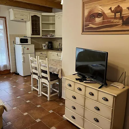 Apartmán Toelgyfa Balatonkeresztúr